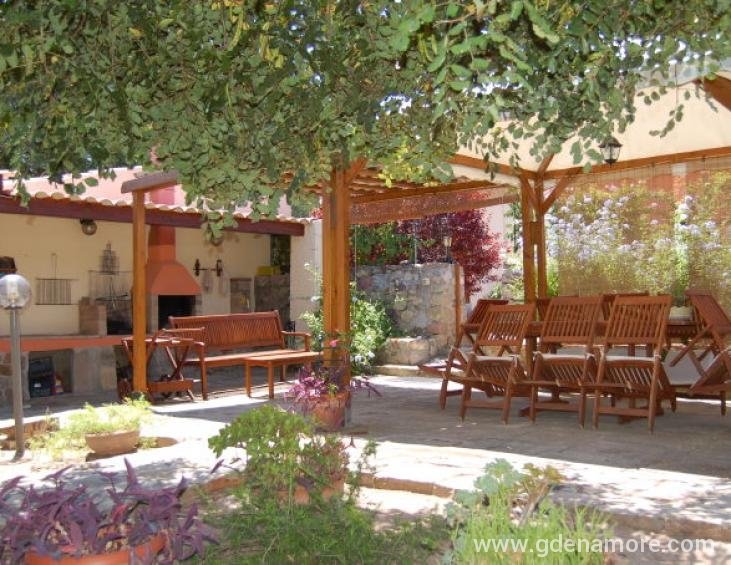 bbq area